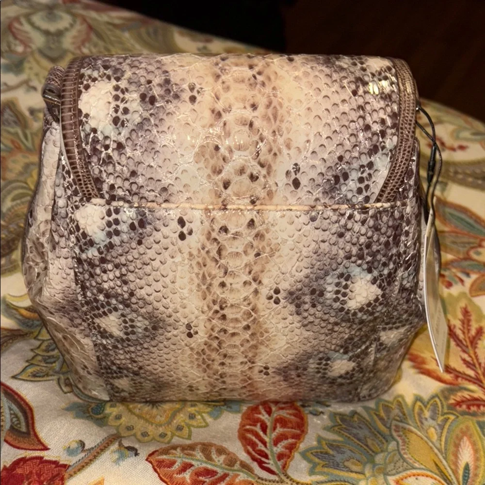 Brahmin Margo Eirwen Leather Crossbody NWT - Picture 4 of 9